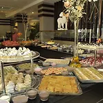 Seaden Corolla Hotell