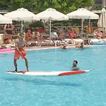 Seaden Corolla Hotel