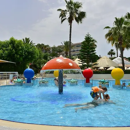 فندق Seaden Corolla 4*