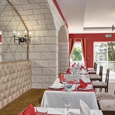 Hotel Seaden Corolla