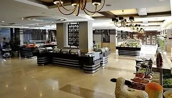 Hotel Seaden Corolla 4*