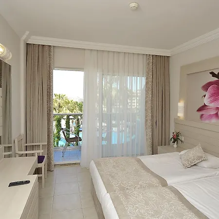 Seaden Corolla Hotel