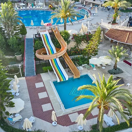 Seaden Corolla Hotell